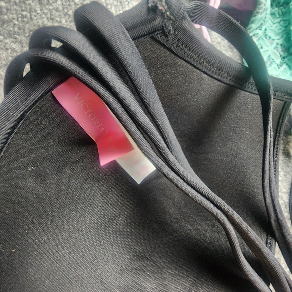 x10 Bikini Top Lot H&M Victoria's Secret Guess Mixed Styles‎ Sm B Cup Swimwear - Picture 8 of 11